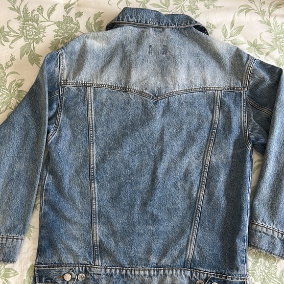 Urban Outfitters Jean Jacket - Picture 5 of 10